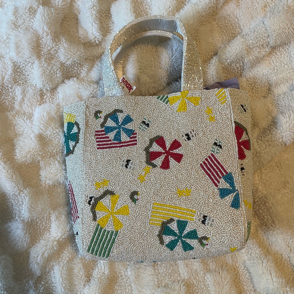 NWT Viral TikTok Beach Towel and Umbrella Tote Bag - Marshall’s + TJ Maxx